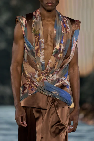 Look 211